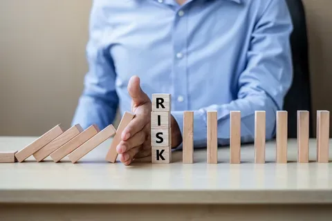 Risk Management Strategies for Stock Market Investors
